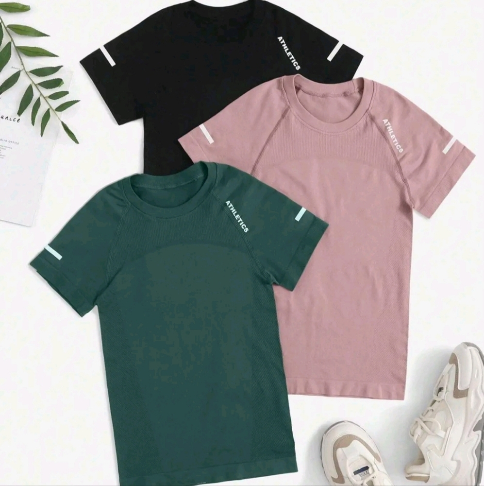 Women's Set Of 3 Gym Shirt